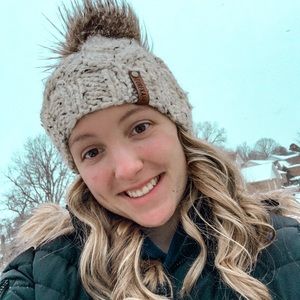 Meet your Posher, Haley